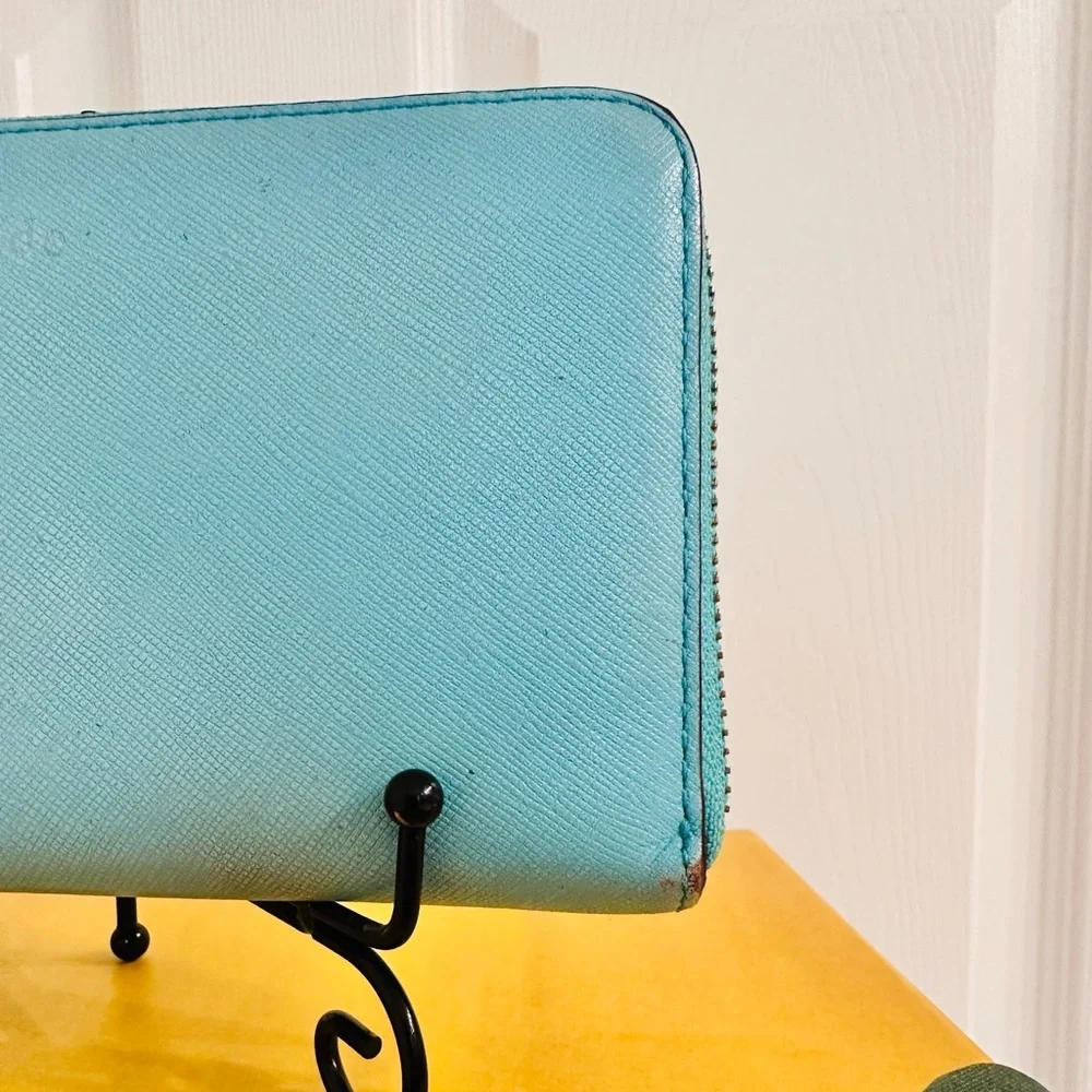 KATE SPADE ~ Cedar Street Maia Travel Wallet in Atoll Blue w/Polka Dot Lining